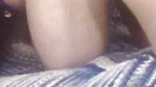 બોસોમી લાઇટ હેડ ટીન ઇન્ડિયન સેક્સ બીપી વેન્ચ રિવર્સ કાઉગર્લ રીતે તેના કોસ્ચ્યુમ્ડ ફક પાર્ટનરની મોટી ડિક પર સવારી કરે છે